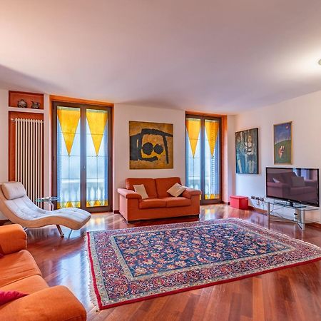 Appartamento Magnifico - Porta Venezia - Wifi Milánó Kültér fotó